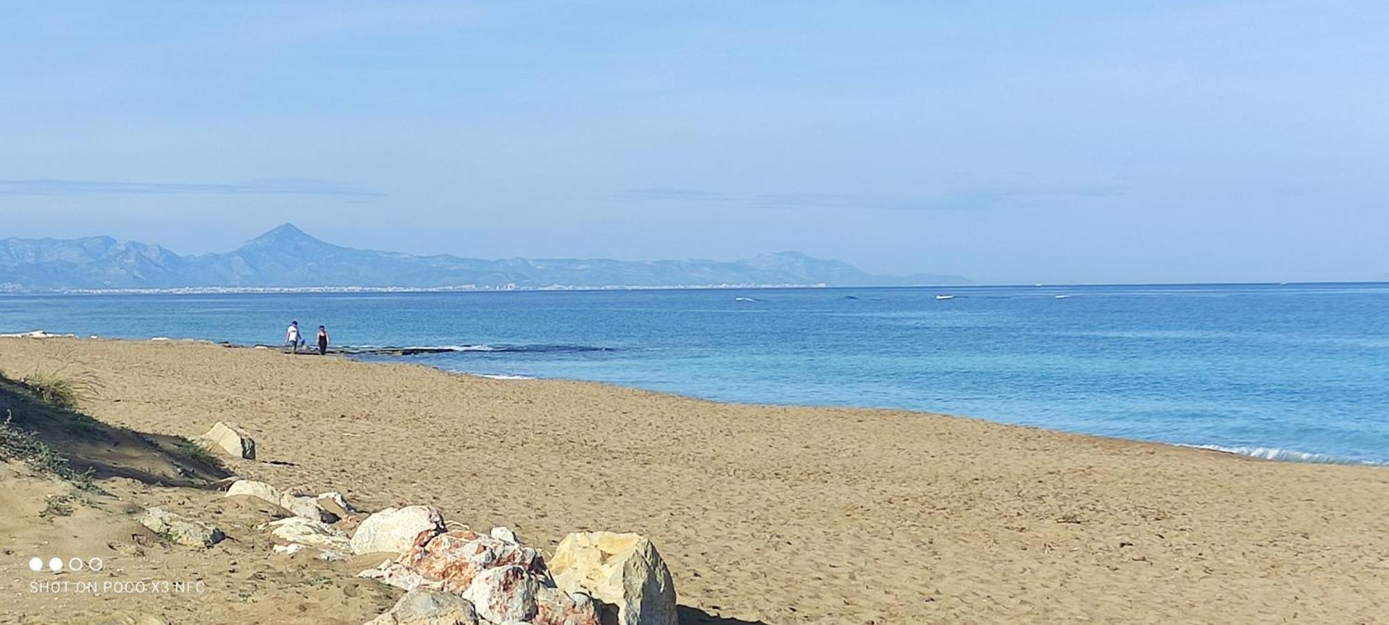 To The Beach Denia Bagian luar foto